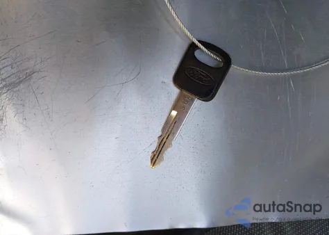 2010 Ford Crown Victoria Police/Police Interceptor z USA, uszkodzony, nr VIN 2FABP7BV6AX110887